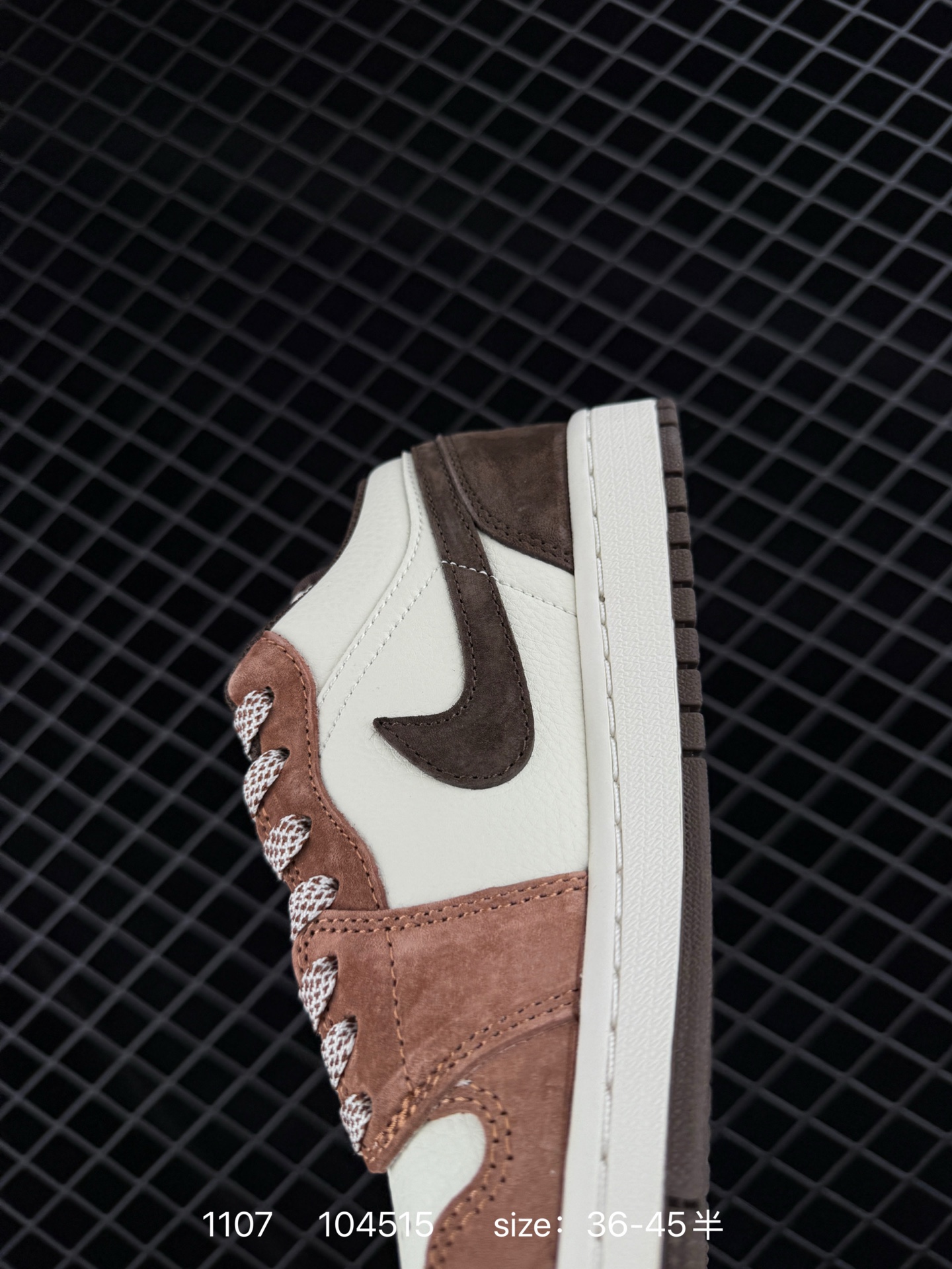 Air Jordan 1 Retro Low